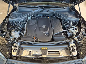 Car image 27