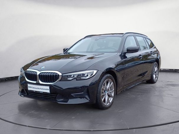 BMW 330 Touring Advantage xDrive 185 kW image number 1