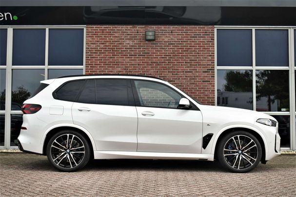 BMW X5 50e xDrive 360 kW image number 41