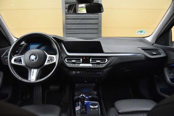 BMW 118i Sport Line 100 kW image number 4