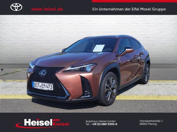 Lexus UX 300h F Sport 146 kW image number 1