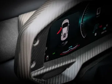 Car image 28