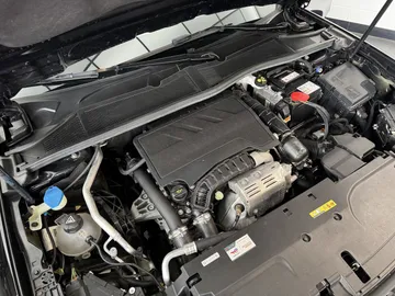 Car image 35
