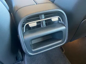 Car image 48