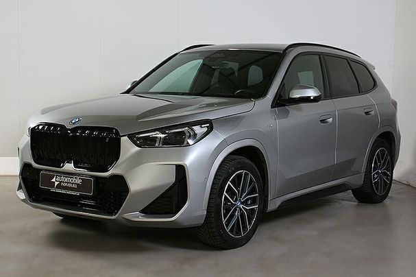 BMW iX1 xDrive30 M Sport 225 kW image number 1