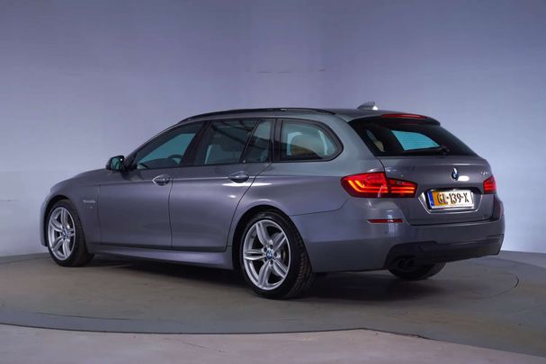 BMW 520i Touring 135 kW image number 2