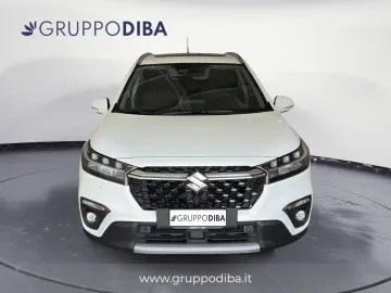 Car image 4