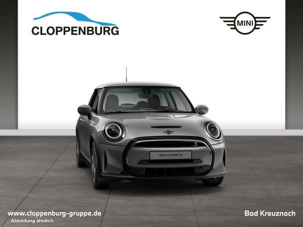 Mini Cooper SE Essential Trim 135 kW image number 10