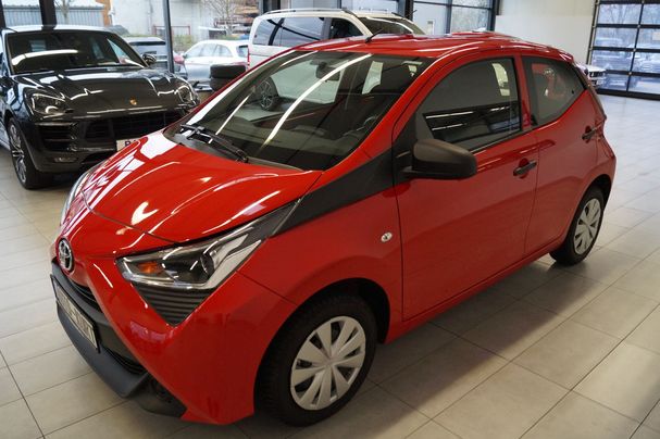 Toyota Aygo 53 kW image number 1