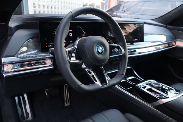 BMW M760e xDrive M Sport 420 kW image number 21