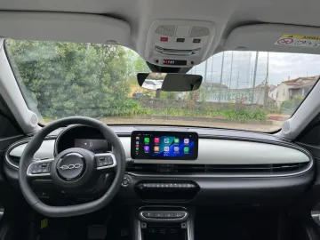 Car image 29