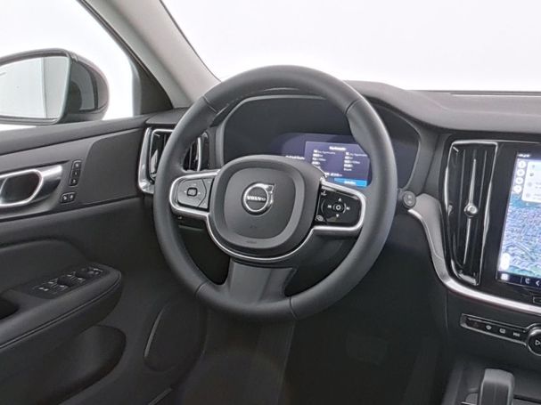 Volvo V60 Cross Country AWD B4 145 kW image number 7