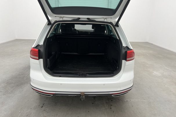 Volkswagen Passat Alltrack 2.0 TDI 4Motion 140 kW image number 11