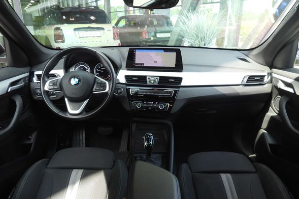 BMW X1 20i sDrive 132 kW image number 4