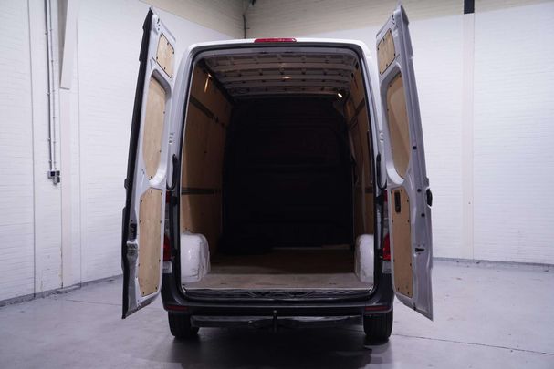 Mercedes-Benz Sprinter 211 CDi HA 84 kW image number 12