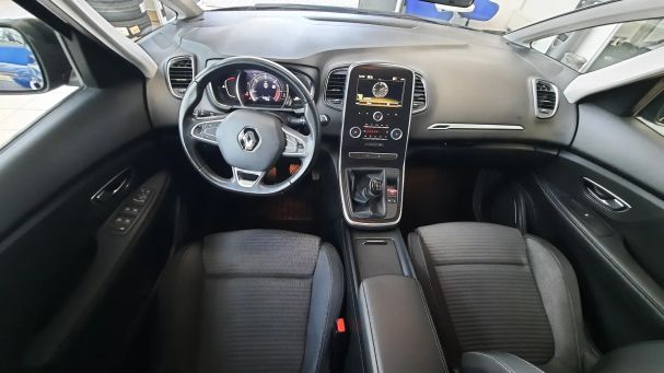 Renault Grand Scenic dCi 130 Energy 96 kW image number 29