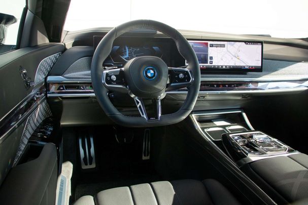 BMW i7 M70 xDrive 485 kW image number 10