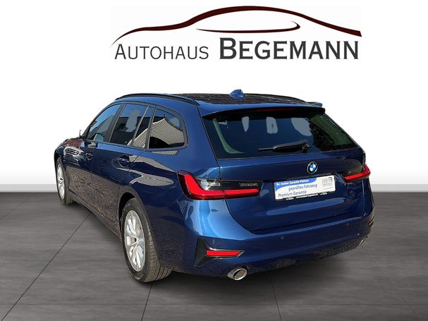 BMW 320d Touring xDrive Advantage 140 kW image number 4