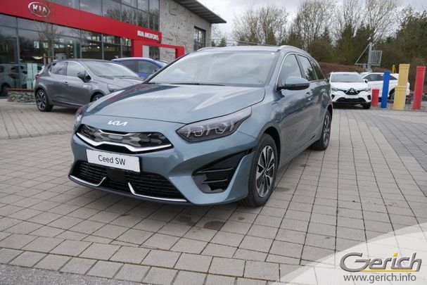 Kia Ceed 1.6 GDI Plug-in Hybrid 104 kW image number 1