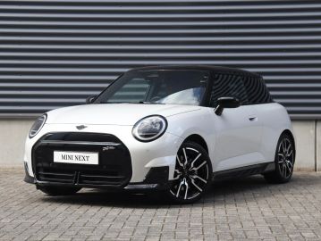 Car image 33