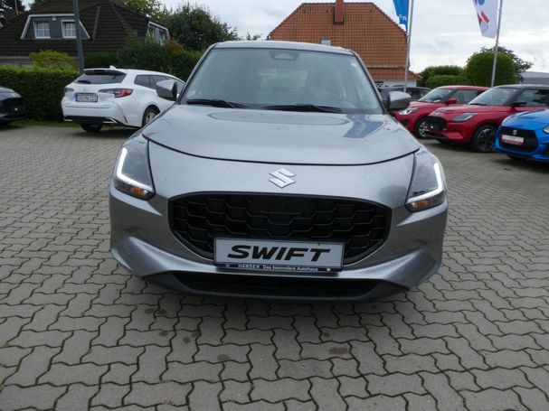 Suzuki Swift 1.2 Hybrid Club 61 kW image number 4