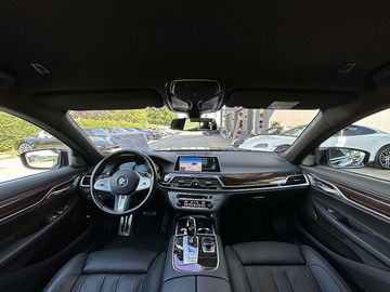 Car image 41