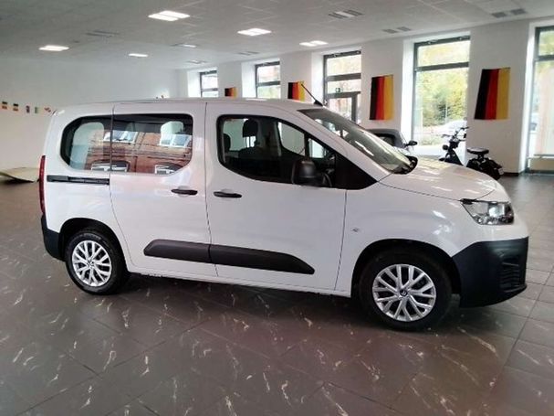 Citroen Berlingo M PureTech 110 LIVE 81 kW image number 4