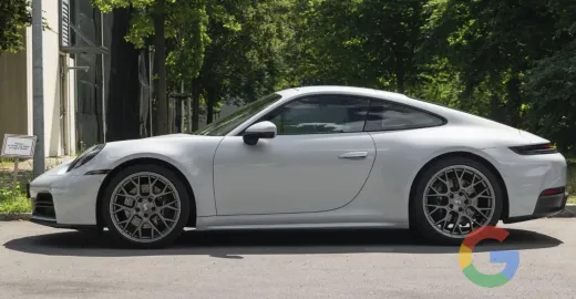 Car image 3