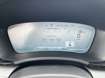 Car image 37