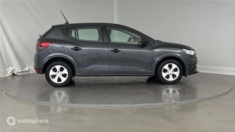Car image 3
