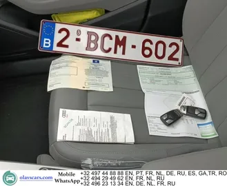 Car image 17