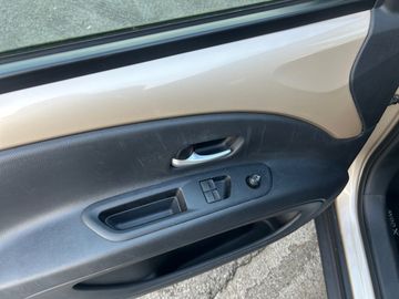 Car image 22