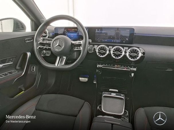 Mercedes-Benz A 250 e 160 kW image number 10