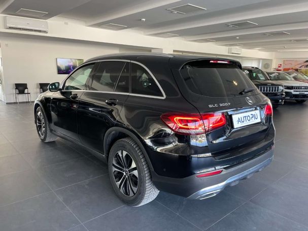 Mercedes-Benz GLC 300 d 4Matic 180 kW image number 7