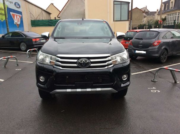 Toyota Hilux Double D Cab 2.4 4D 4WD 110 kW image number 3