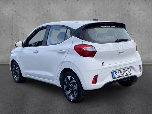 Hyundai i10 1.2 Trend 58 kW image number 3