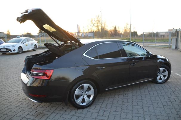 Skoda Superb 2.0 TSI DSG L&K 140 kW image number 13