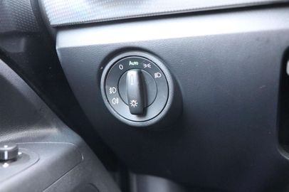 Car image 31