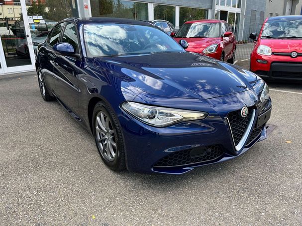 Alfa Romeo Giulia 2.2 AT8 Super 118 kW image number 2