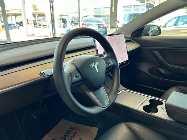 Tesla Model 3 Long Range AWD 350 kW image number 9