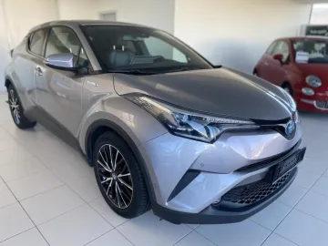 Car image 2
