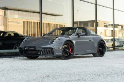 Car image 37