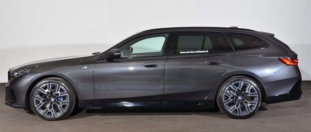 BMW 520d Touring xDrive 145 kW image number 3