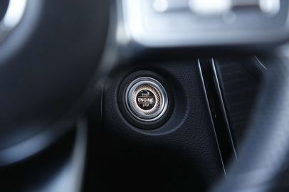 Car image 39