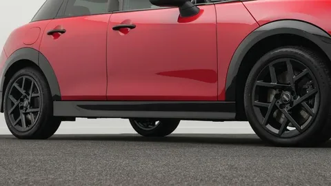 Car image 22