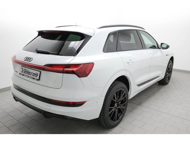 Audi e-tron 55 S-line 300 kW image number 2