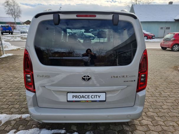 Toyota Proace City Verso Team 100 kW image number 6