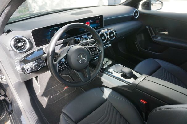 Mercedes-Benz A 180 d Line 85 kW image number 7