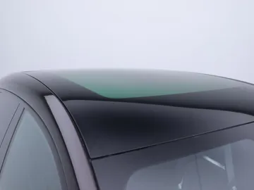 Car image 43