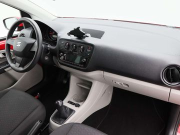 Car image 31